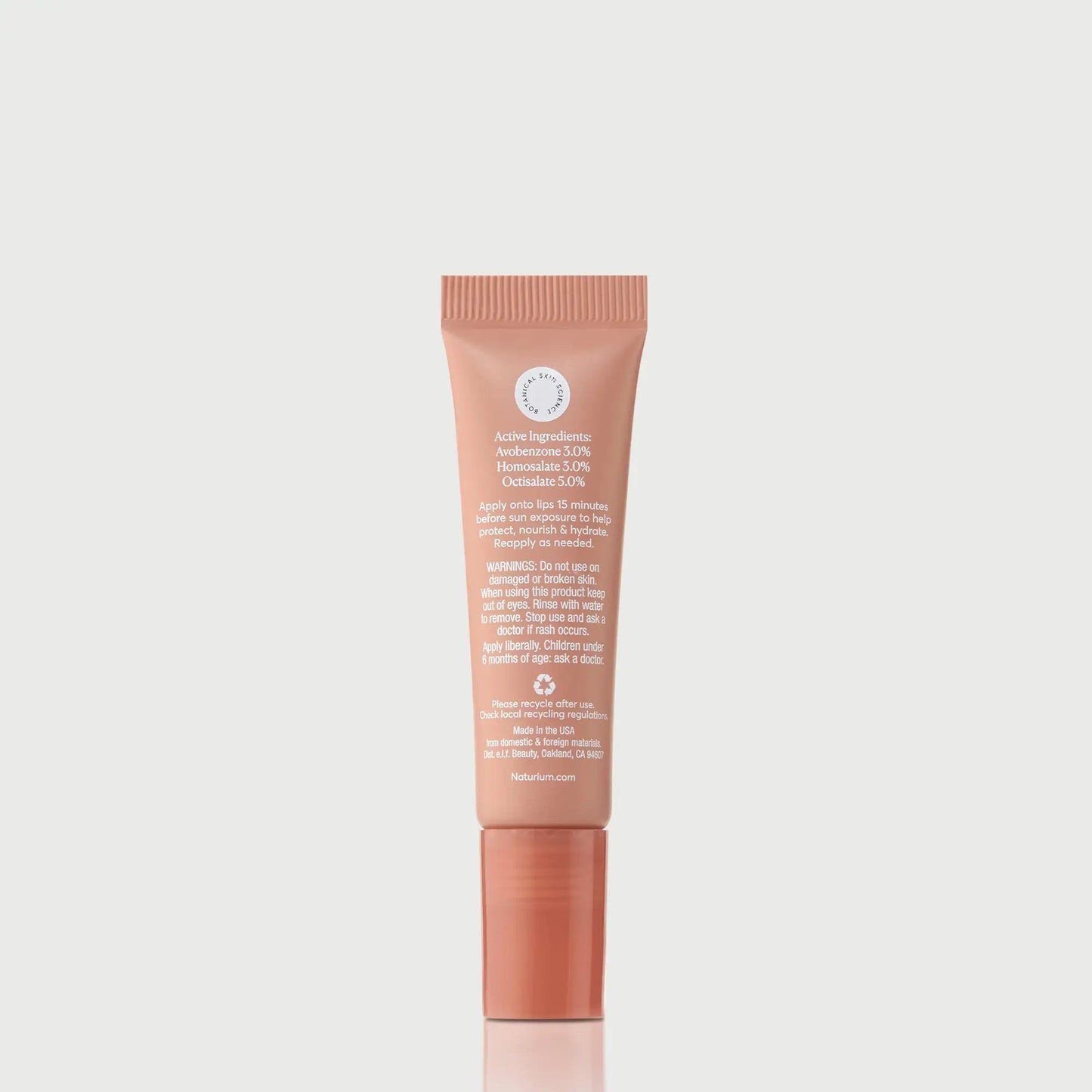 phyto-glow-lip-balm-spf-45-getaway-i1 NATR-10126_PhytoGlow_SPF_Getaway_primary_capon_back_bonebkgd_1.webp