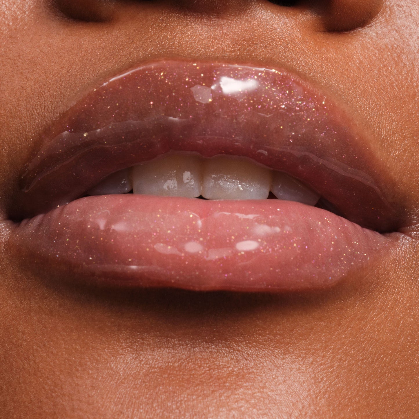 phyto-glow-lip-balm-shimmer-stardust-l4 NATR-10131-Phyto-Glow-Lip-Hover-Stardust.jpg