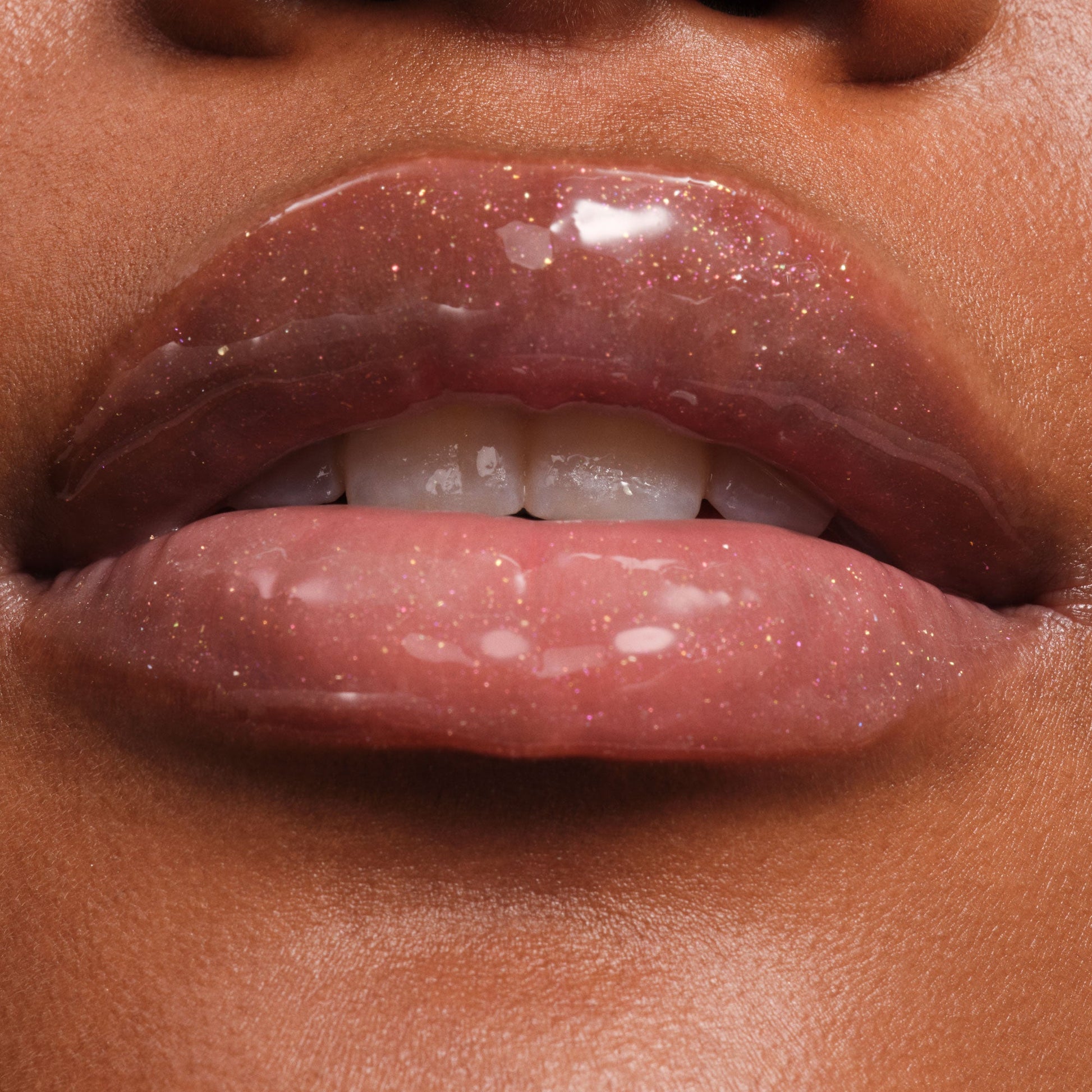 phyto-glow-lip-balm-shimmer-stardust-l4 NATR-10131-Phyto-Glow-Lip-Hover-Stardust.jpg
