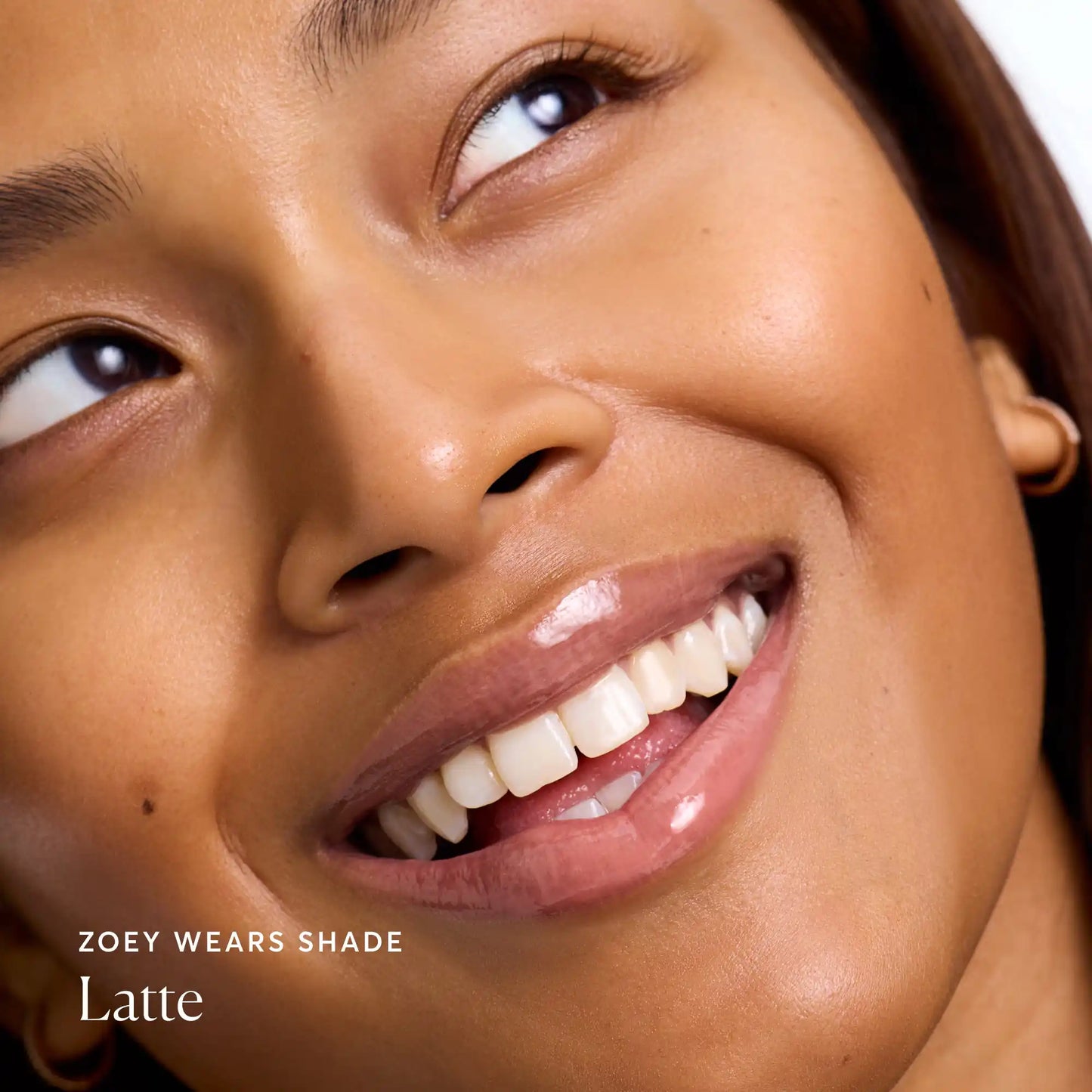 phyto-glow-lip-balm-latte-b8 NATR-60110-Alt-Images-Phyto-Glow-Lip-Balm-Latte-04.webp