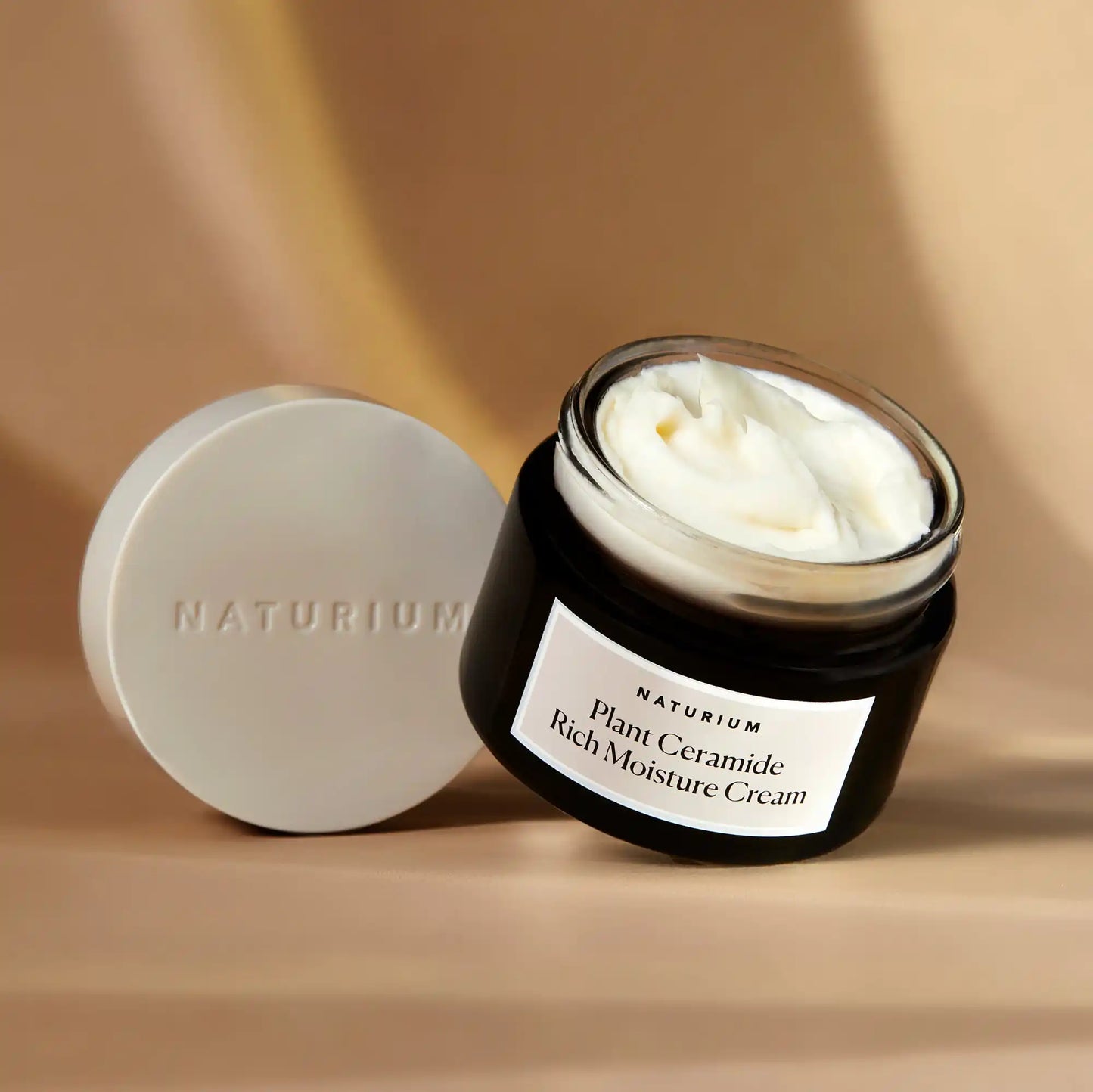 plant-ceramide-rich-moisture-cream-h2 plantceramide_0154-crop_1.webp